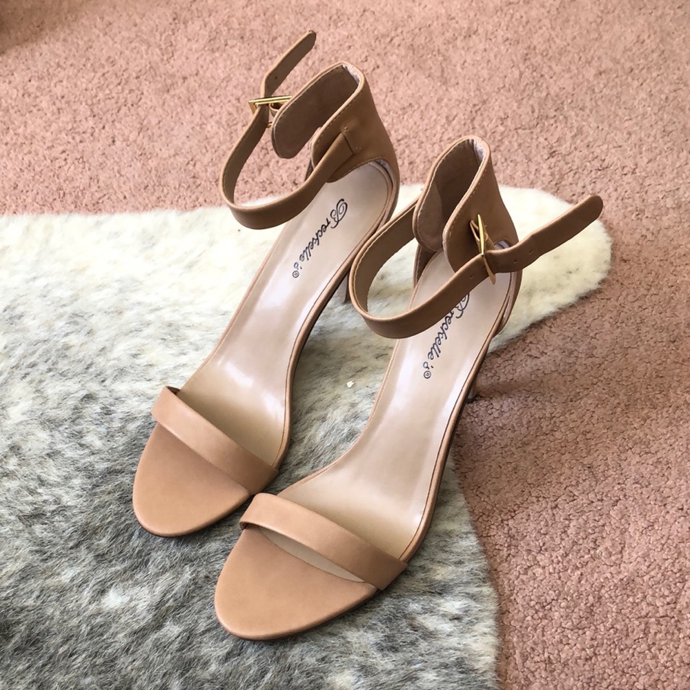Breckelle’s heels